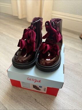 Toddler Girls Cat & Jack Deep Wine Patent Velvet Bow Lace-Up Boots